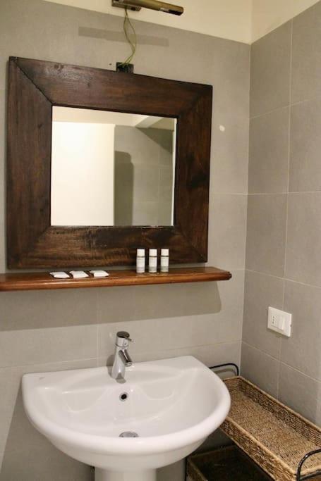 Modern 3Br Near Santa Maria Novella Station Apartment Florence Exterior photo